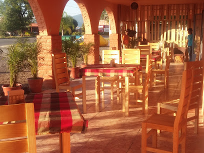 La Generala Restaurant & Bar - Jacarandas, 59250 Yurecuaro, Michoacán, Mexico