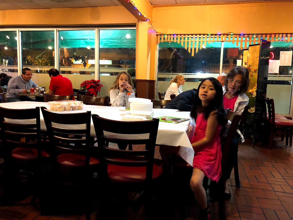 Yum Yum Chinese Restaurant 33145