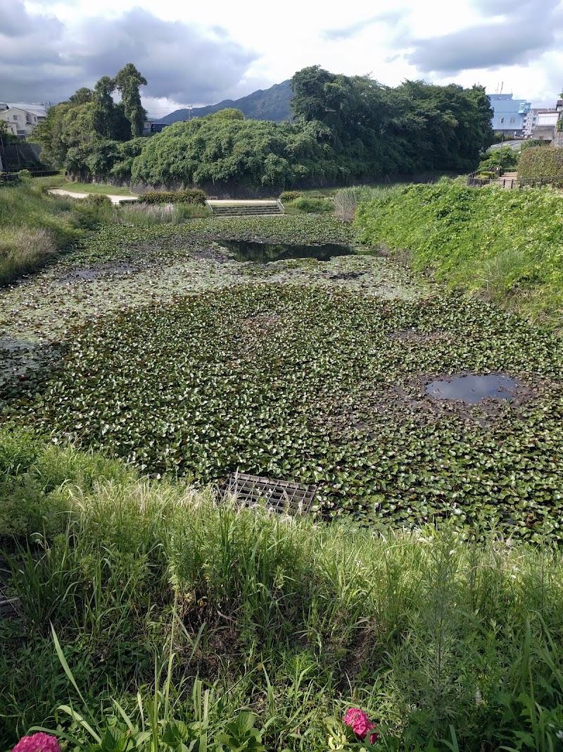 鬼面池公園