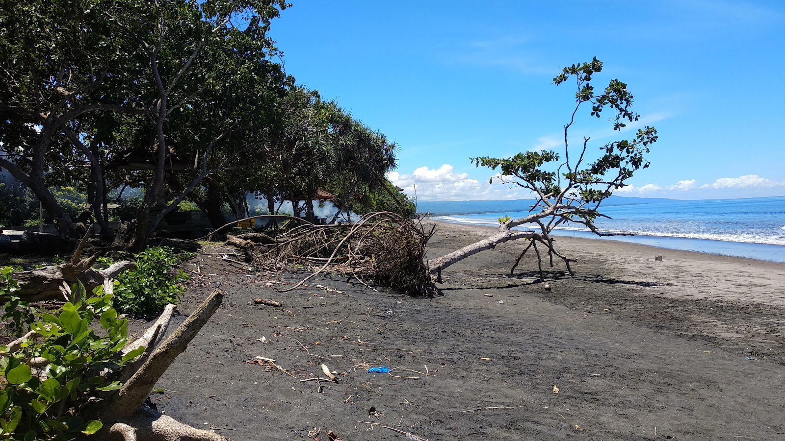 Foto von Dlod Low Beach mit langer gerader strand