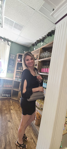 Winery «Wyldewood Cellars Winery», reviews and photos, 218 E Lincoln St, St Joseph, IL 61873, USA