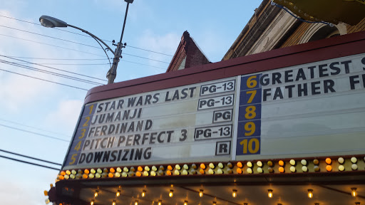 Movie Theater «Lindo Theatre: Classic Cinemas», reviews and photos, 115 S Chicago Ave, Freeport, IL 61032, USA