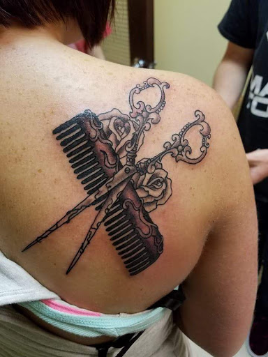 Tattoo Shop «Stay Gold Tattoo Studio», reviews and photos, 1351 Decatur Hwy Suite 115 ,117, Fultondale, AL 35068, USA