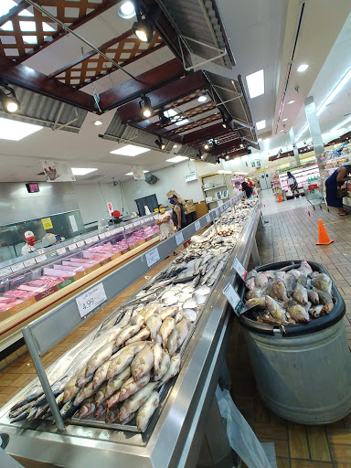 Supermarket «Seafood City Supermarket», reviews and photos, 8231 Woodman Ave., Panorama City, CA 91402, USA