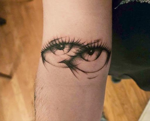 Explore back shoulder tattoo ideas, creative tattoo ideas in Charlotte, available at BNI-Tattoos