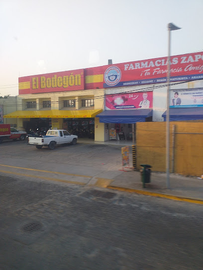 Farmacia Zapotlan Blvd. Miguel De La Madrid 8250, Las Palmas, 28869 Manzanillo, Col. Mexico