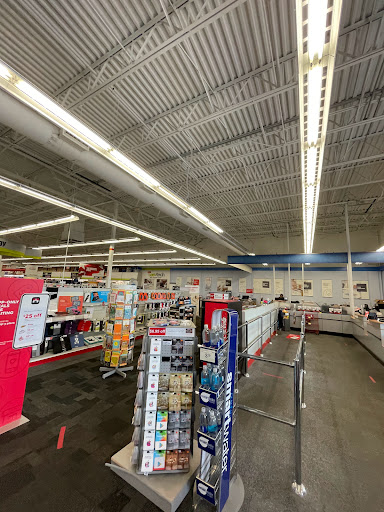 Office Supply Store «Staples», reviews and photos, 16751 Clover Rd, Noblesville, IN 46060, USA