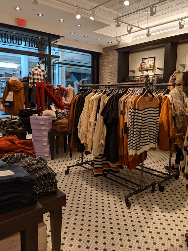 Shopping Mall «South Hills Village», reviews and photos, 301 South Hills Village, Pittsburgh, PA 15241, USA