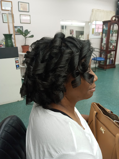Hair Salon «The Dominican Styles Hair Salon», reviews and photos, 7111 Michigan Ave, Detroit, MI 48210, USA