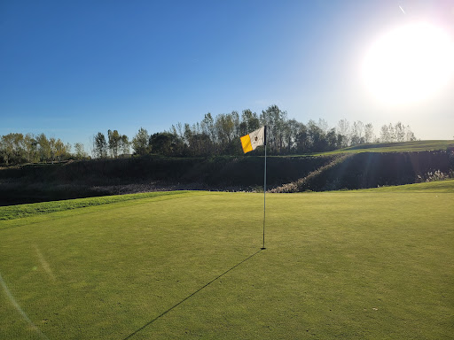 Golf Course «The Highlands of Elgin Golf Course», reviews and photos, 875 Sports Way, Elgin, IL 60123, USA