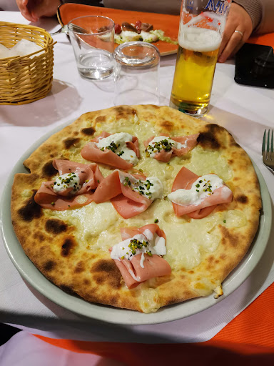Ristorante Pizzeria Corte Catenaccio in Rodigo, Provincia di Mantova