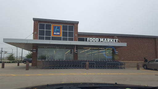 ALDI, 805 E Belt Line Rd, Cedar Hill, TX 75104, USA, 
