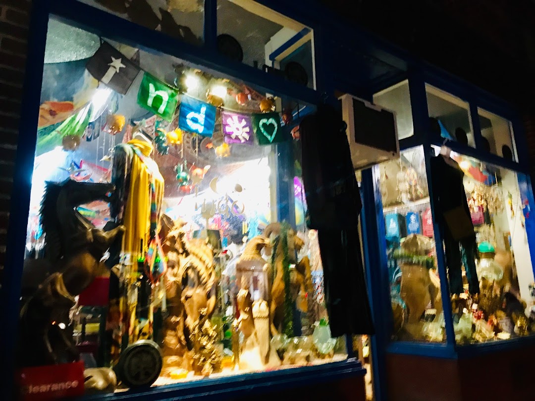 Indo Apparel & Gifts