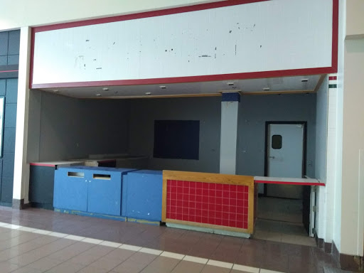 Shopping Mall «ShoppingTown Mall», reviews and photos, 3649 Erie Blvd E, Syracuse, NY 13214, USA