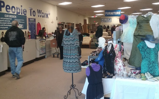 Thrift Store «Goodwill», reviews and photos, 6701 E Black Horse Pike, Egg Harbor Township, NJ 08234, USA