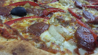 Pepperoni du Pizzas à emporter Pizza Del Sole Boé à Boé - n°4