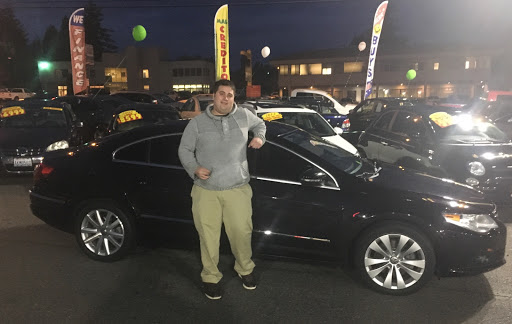 Used Car Dealer «The Car Connection», reviews and photos, 13319 WA-99, Everett, WA 98204, USA