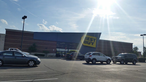 Electronics Store «Best Buy», reviews and photos, 2600 US-34, Oswego, IL 60543, USA