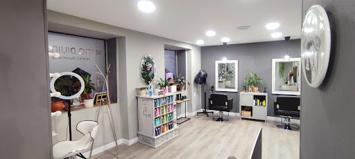 Mano Divina Peluquería y Quiromasaje en Cádiz, Cádiz