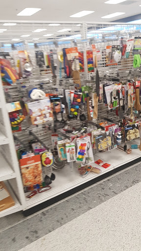 Clothing Store «Ross Dress for Less», reviews and photos, 9820 W Lower Buckeye Rd, Tolleson, AZ 85353, USA