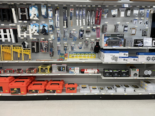 Marine Supply Store «West Marine», reviews and photos, 4141 S 76th St, Greenfield, WI 53220, USA