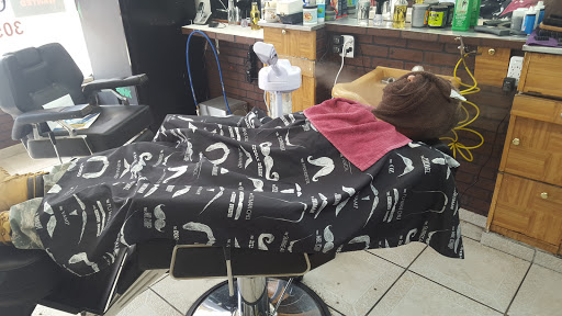 Barber Shop «Florida City Barber Shop», reviews and photos, 536 W Palm Dr, Florida City, FL 33034, USA