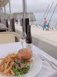 Photo n°14 de Le Restaurant Du Perrey à Étretat ()