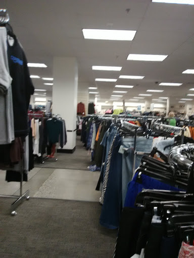 Department Store «Nordstrom Rack Beverly Connection», reviews and photos, 100 N La Cienega Blvd, Los Angeles, CA 90048, USA