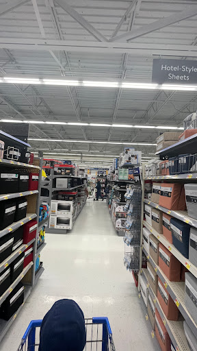 Discount Store «Walmart», reviews and photos, 55 Brooksby Village Way, Danvers, MA 01923, USA