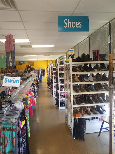 Thrift Store «Outreach Thriftique Store & Donation Center», reviews and photos, 2203 W Main St, Norman, OK 73069, USA