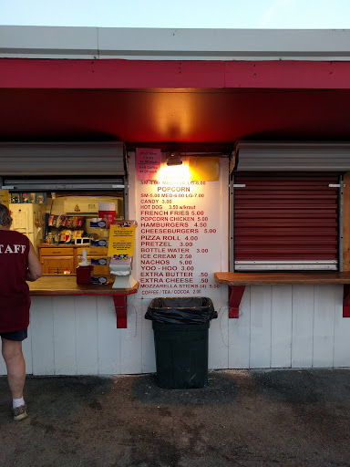 Drive-in Movie Theater «Warwick Drive-In Theatre», reviews and photos, 5 Warwick Turnpike, Warwick, NY 10990, USA