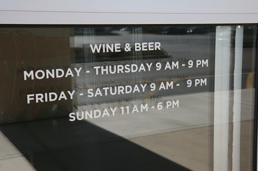 Liquor Store «Bottles Beverage Superstore», reviews and photos, 610 Coleman Blvd, Mt Pleasant, SC 29464, USA