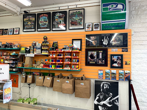 Tobacco Shop «Herb-N-Legend Smoke Shop», reviews and photos, 511 Pacific Ave, Long Beach, WA 98631, USA