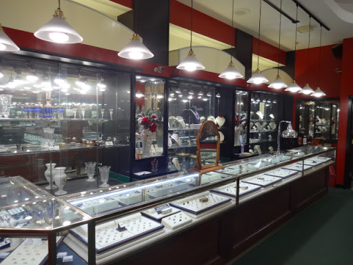 Jewelry Store «Gesner Estate Jewelry», reviews and photos, 1600 W Bay Dr, Largo, FL 33770, USA