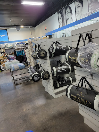 Thrift Store «Goodwill», reviews and photos