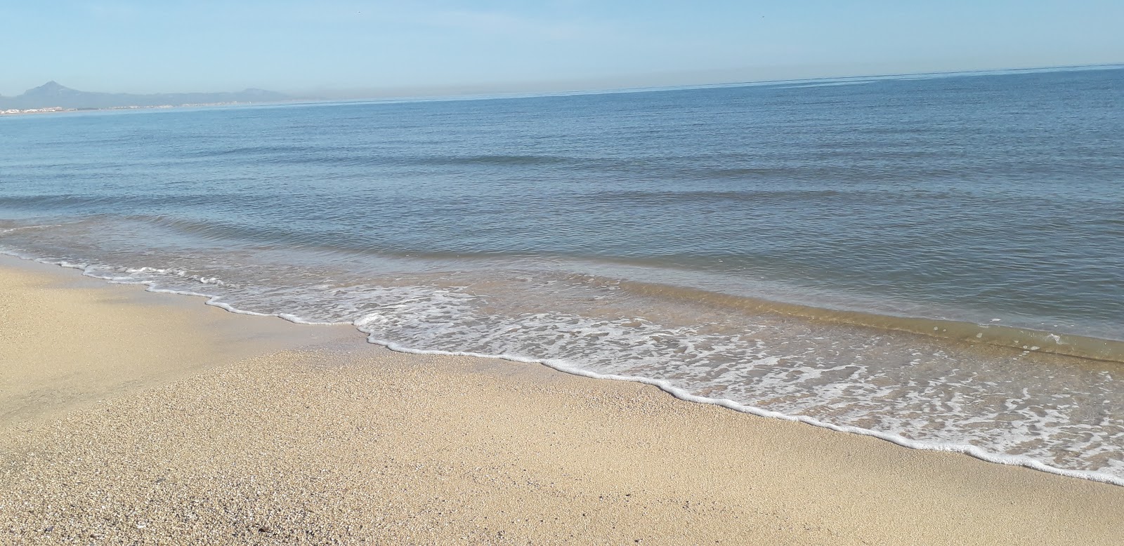 Playa el Vergel'in fotoğrafı biraz temiz temizlik seviyesi ile