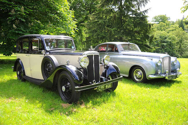 Reviews of Ecosse Classic Wedding Cars in Edinburgh - Car rental agency