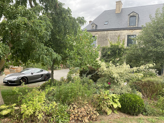 Photos des visiteurs Hébergement d'intérieur L'école des garçons - Maison d'hôtes d'exception - Le Mans - 24H du Mans 72210 Maigné