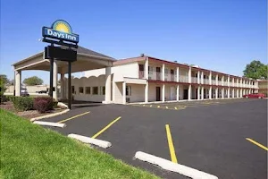 Days Inn by Wyndham Champaign/Urbana image