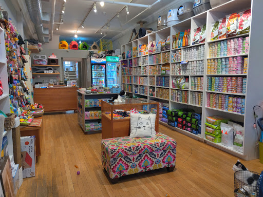 Pet Supply Store «PS9 Pets», reviews and photos, 169 N 9th St, Brooklyn, NY 11211, USA