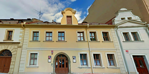 Fakulta filozofická - Západočeská univerzita v Plzni