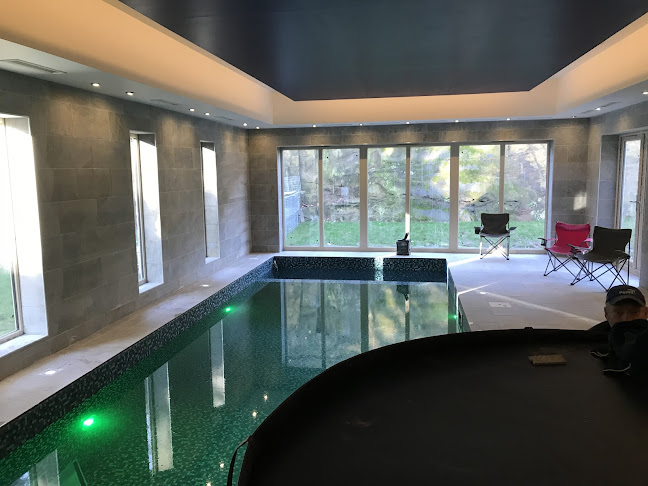 Hydro-active pools and spas - Doncaster