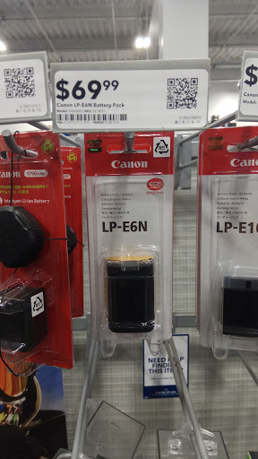 Electronics Store «Best Buy», reviews and photos, 1015 N La Brea Ave, West Hollywood, CA 90038, USA