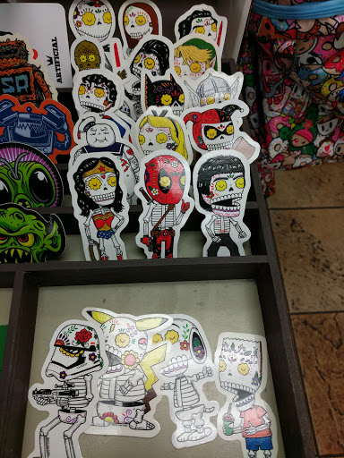 Toy Store «Pop Monster Enterprise Inc.», reviews and photos, 24416 Crenshaw Blvd # 3, Torrance, CA 90505, USA