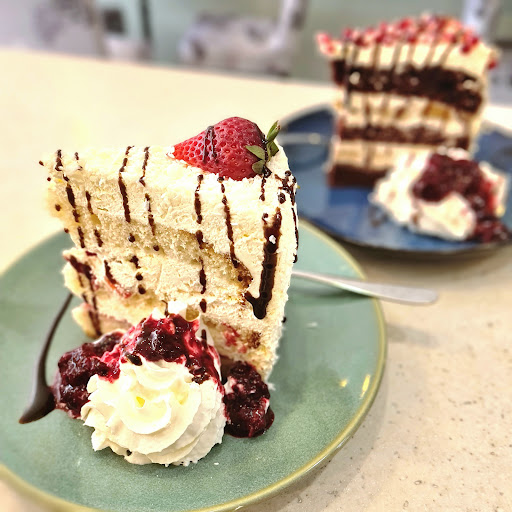 Mannequin Cafe C.I.C. Locations from All Over the World