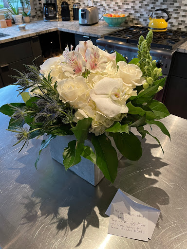 Florist «Mercer Island Florist», reviews and photos, 3006 78th Ave SE, Mercer Island, WA 98040, USA