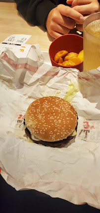 Cheeseburger du Restauration rapide McDonald's à Pouilly-en-Auxois - n°7