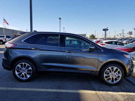 Ford Dealer «River View Ford», reviews and photos, 2200 US-30, Oswego, IL 60543, USA