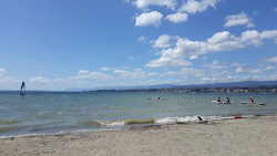 Plage de Preverenges'in fotoğrafı - rahatlamayı sevenler arasında popüler bir yer