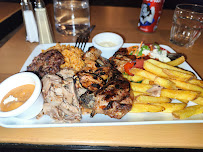 Souvláki du Restaurant turc Oligar Meat House à Nanterre - n°7